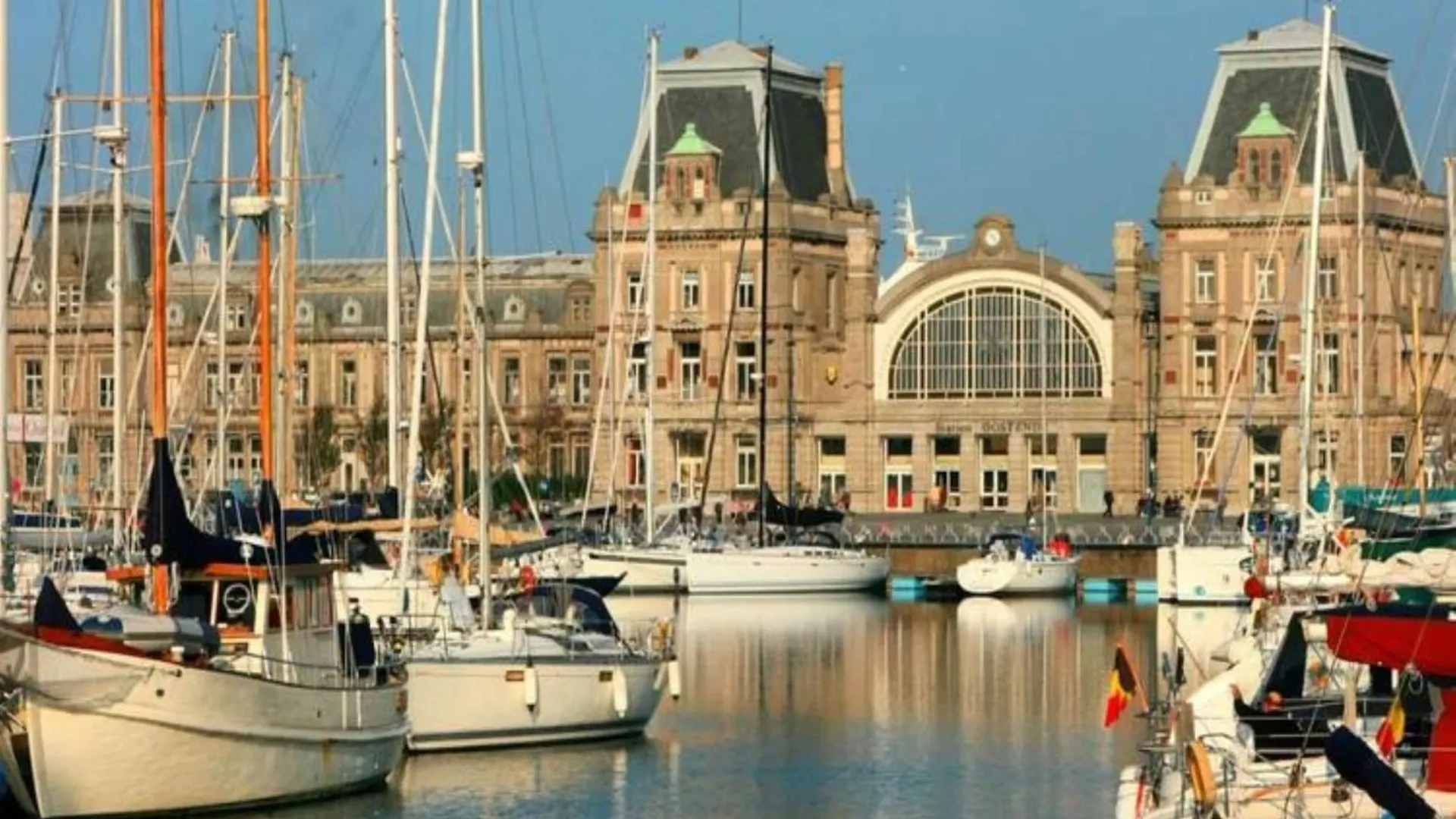 Beautiful Apartment With View Ostend