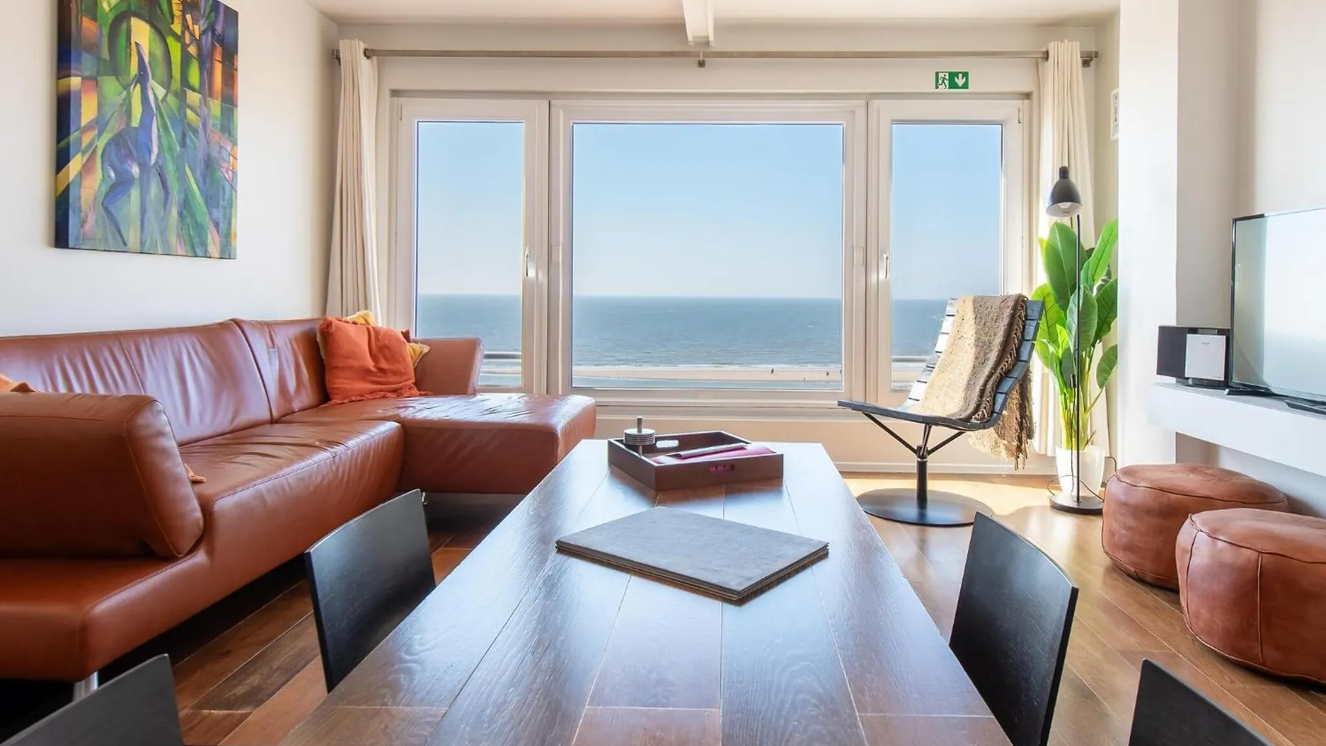 Beautiful Apartment With View Ostende